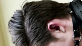 Dominant twink bareback fucked until big cumshot by submissive