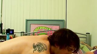 Hot lovers Austin Lucas and Andy Kay in a homemade hardcore ass fucking video
