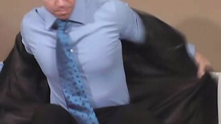 Jock Javier massaged and showed off his gorgeous feet
