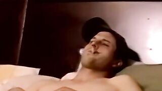 Handsome amateur presents his naked body and wanks off