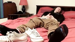 Long haired straighty makes his throbbing boner spray jizz