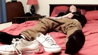 Long haired straighty makes his throbbing boner spray jizz