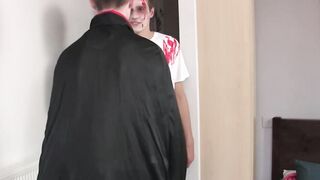 Pretty twink Jason Roberts gets warm and sticky facial