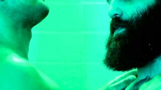 DaddiesPorno.com - Alex Montenegro & Markus Kage - DILF seduces stepson in the shower