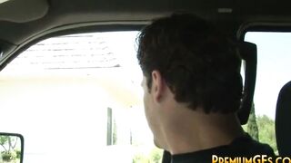 Amateur teenagers Bombshell ride older cock
