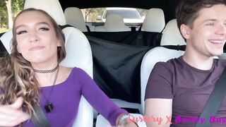Bombshell 18 Yo Fucking on Road Trip Pulls over for a Facial - Lustery