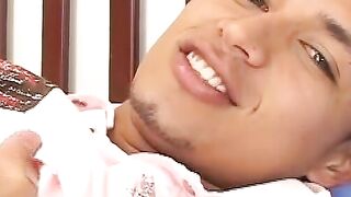 Solo latino twink Ever enjoys playing with sex toys