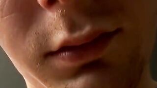 Hot straight guy releases his gorgeous cock for a jack off