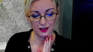 German MILF with glasses on webcam