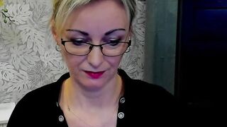 German MILF with glasses on webcam