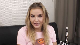 MILF Candy Alexa sprayed with cum after hardcore fellatio
