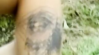 Solo cock wanking with tattooed stud who jerks off his dick