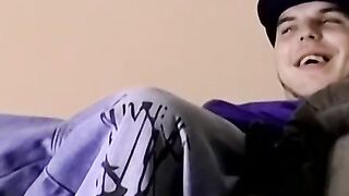 Amateur youngster shaved and sucked by old cum loving homo