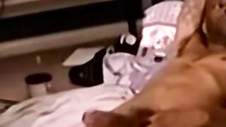 Young black amateur barebacks fat mature man with his BBC