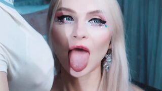 Horny Blonde Gets a Hot Pussy Pounding