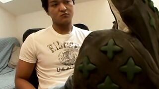 Asian buff Sasha jacking out some cum then rubbing the goo into his naked foot