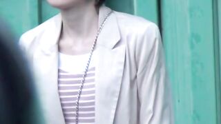 Pissing fetish Japanese babes caught red handed in public