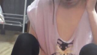 Stunning Japanese babe masturbating hard while spy is there