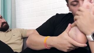 Lustful Dan Edwards sniffed the socks and worshiped the feet of bearded Miguel