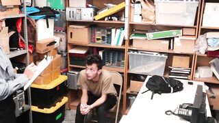 Perps4Sale.com - Kai Falco & Mike Maverick - Skinny gay perp receives Hard and Fast B