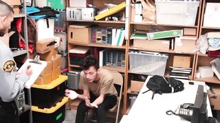 Perps4Sale.com - Kai Falco & Mike Maverick - Skinny gay perp receives Hard and Fast B