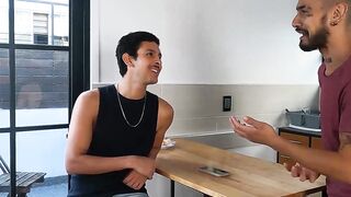 LatinoJuice.com - Enrique Mudu & Alberto Chimal - Lustful Enrique Mudu utilizes his e