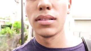 LatinoJuice.com - Straight guy Ariano maintains eye contact with me while he blows my