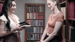 ADULT TIME - T-women Ariel Demure Fucks Friendly PAWG Inside Outside Library Without Getting Caught