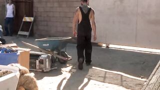 StepsonXXX.com - My bearded stepdad Matt Muck shoves his huge flashlight into my dark