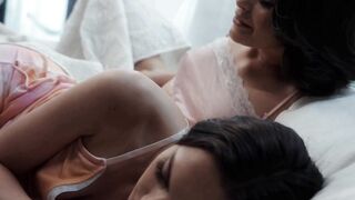 GIRLSWAY - Hottie Hot Aften Opal Passionately Finger Fucked Her Lover Nicole Aria During Morning Sex