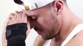 HETEROFLEXIBLE - Enzo Muller Helps Injured Buddy Nate Rose Jerking Off Ended Up Rides His Penis