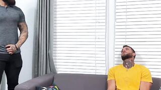 Muscular Zeek P has his feet sucked and worshiped by hunky Ray H