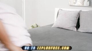 Brazzers - Courtney Taylor Masturbates inside her Wedding Dress & Keiran Lee give her his Huge Penis