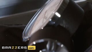 Brazzers - Lily Adams is Committed to Making sure her Patient, Johnny Sins, makes a Full Recovery