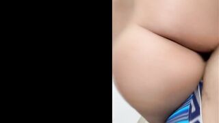 my MILF offer me her butt