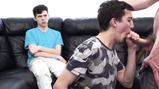 Two twinks give the best raw double blowjob in threesome
