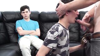 Two twinks give the best raw double blowjob in threesome