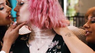 TRANSFIXED - babe Claire Tenebrarums Angel  Demon Convince Her To Become A Sensual Sinner With Them