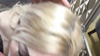 Sex seen with blonde cougar Isabella Clark