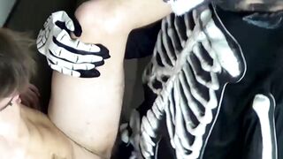 FTMPussy.com - Naughty ftm Luke sucks Zack Grays huge cock in skeleton suit