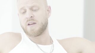 StepsonXXX.com - Shoving my meaty cock inside Harlen Quindels pretty pink hole