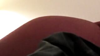 Sporty guy Tommy jacks off his cock while his toes are curling out of pleasure