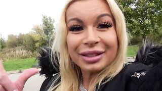 Little blonde meets huge man to banged