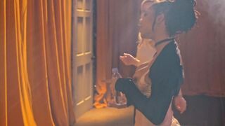 Deeper. Burlesque stripper Kira gets creampied at afterparty