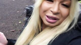 Sex meetings via internet app with trained woman