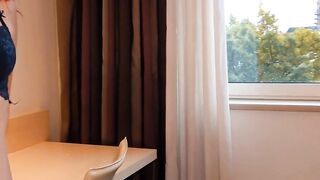 Red Head women picked up for sex met