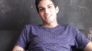 LatinoJuice.com - My tatted boyfriend Kendro runs his mouth up and down to lean Aquil
