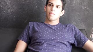 LatinoJuice.com - My tatted boyfriend Kendro runs his mouth up and down to lean Aquil