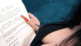 Bimbo with a fat booty ripped open for sex