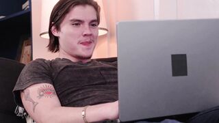 Beauty blonde Webcam-sluts Amber Moore becomes real inside your dreams